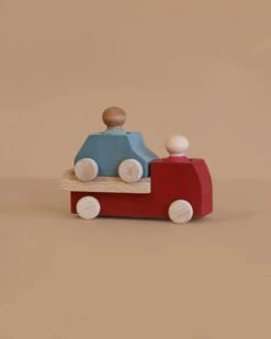 Lubulona Wooden Tow Truck - Red