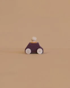 Lubulona Wooden Car With Figure - Plum
