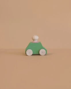 Lubulona Wooden Car With Figure - Mint