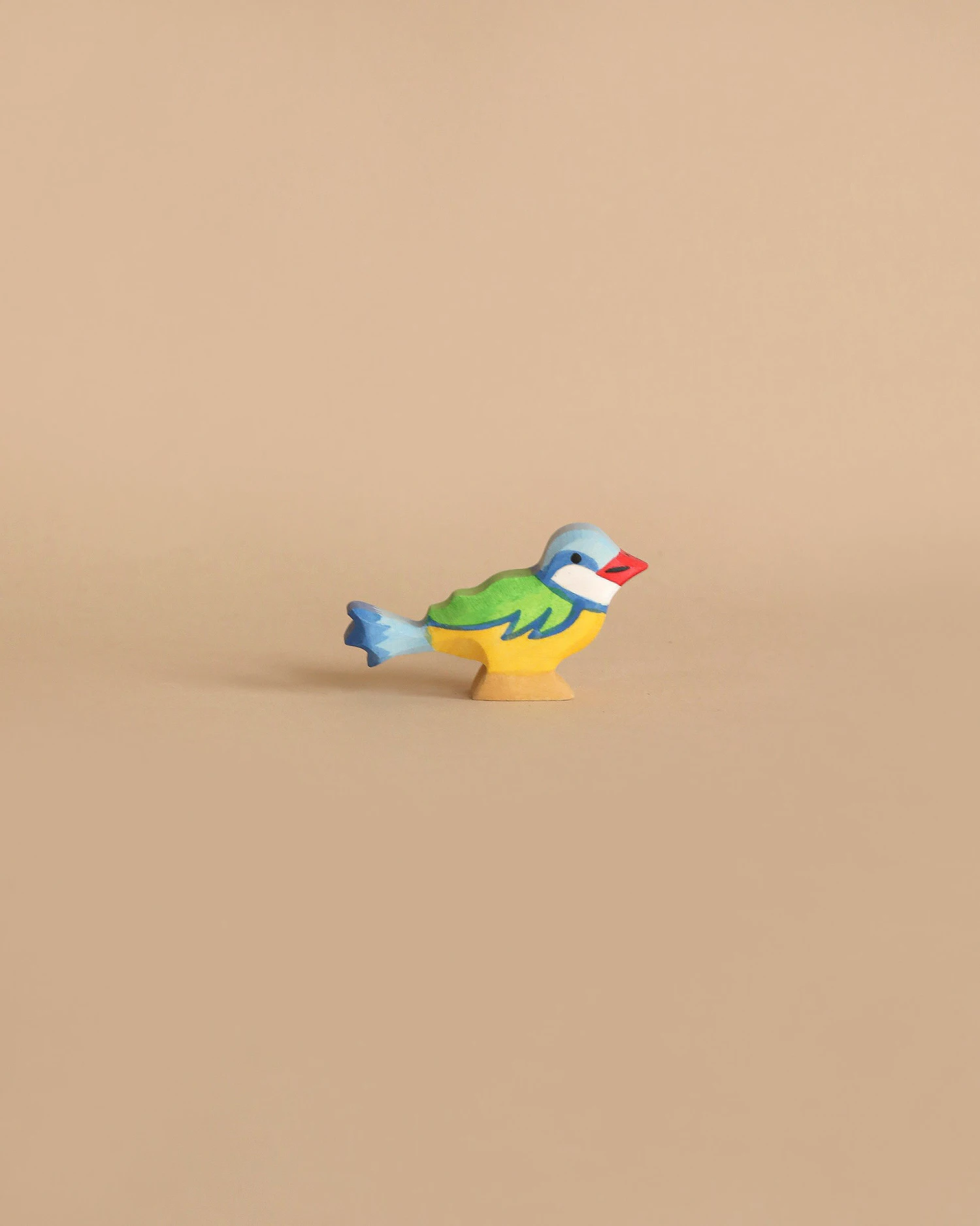 Holztiger Eurasian Blue Bird