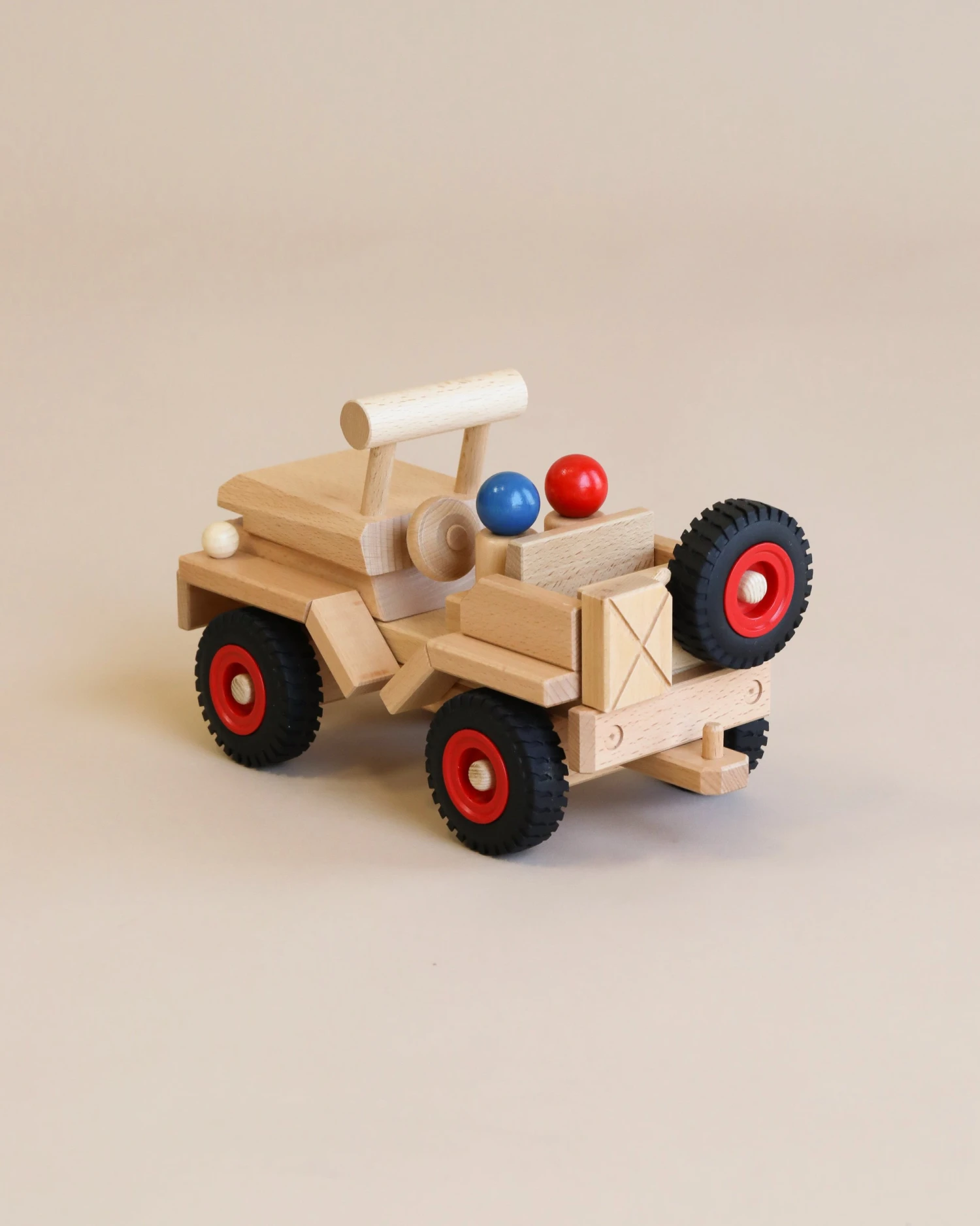 Fagus Wooden Jeep - Image 2