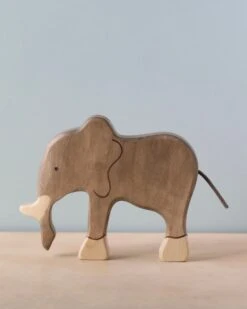 Holztiger Elephant